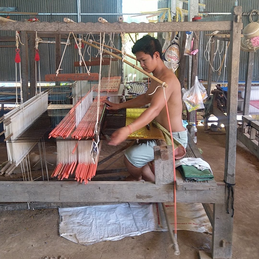 silk making Phnom Penh