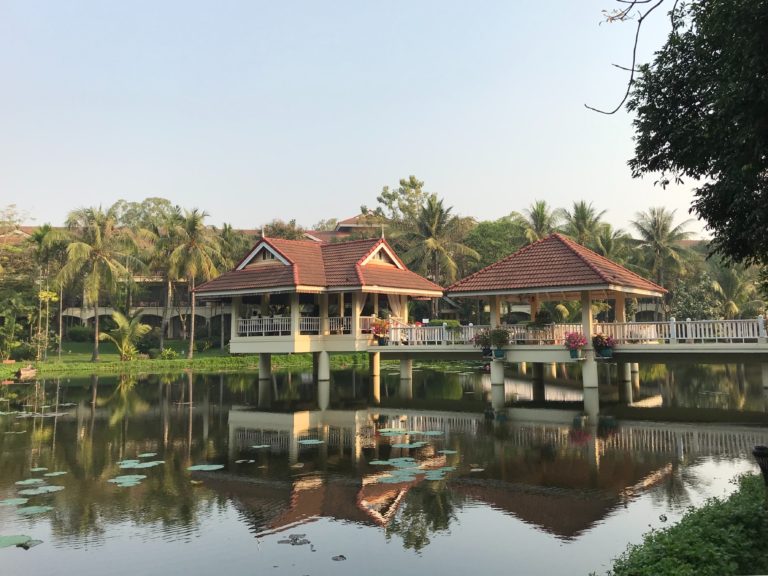 luxury hotels in cambodia