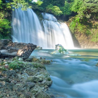 stunning waterfalls in the philippines