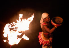 esala perahera celebrations