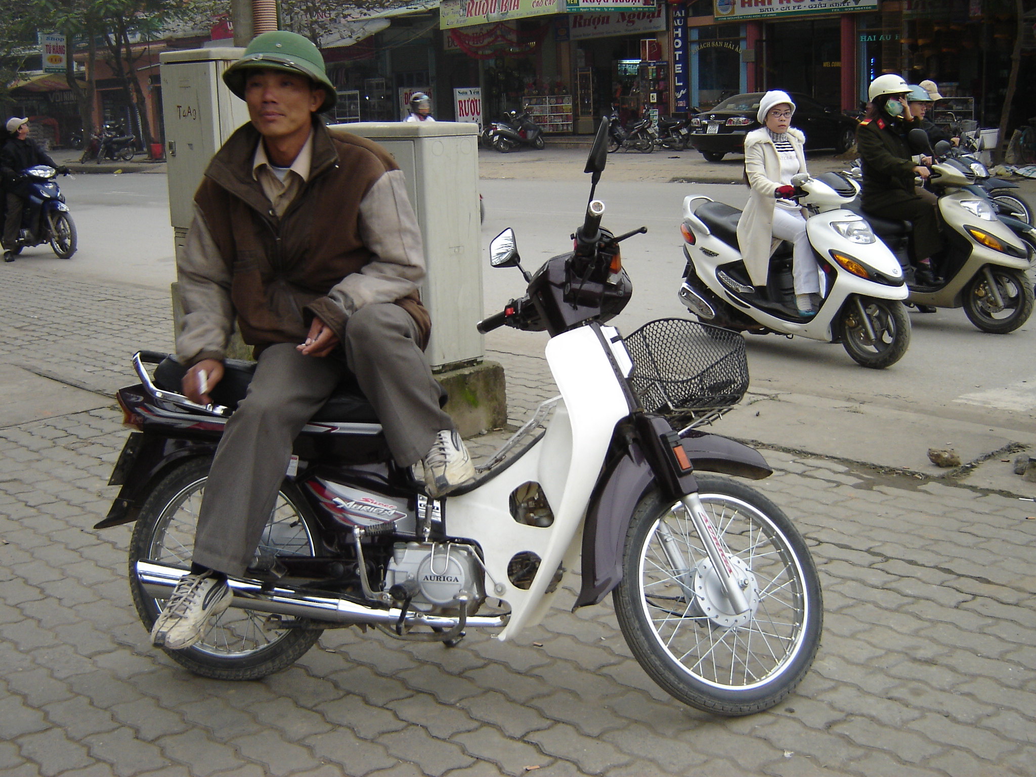 motorradtaxen in vietnam
