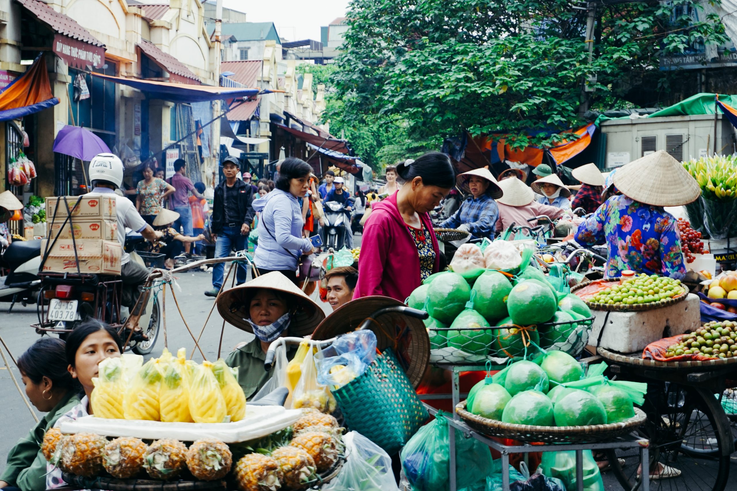 vietnam markets